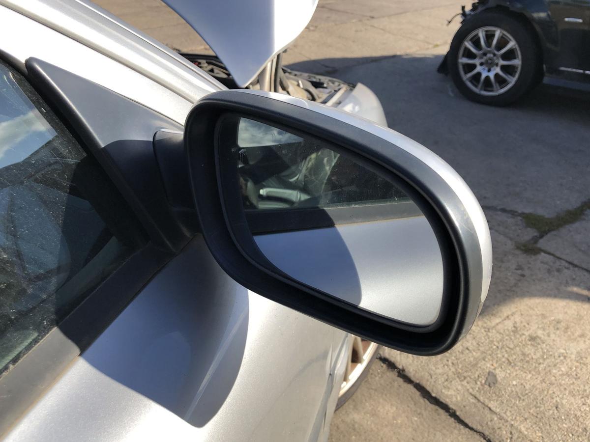Volvo S60 Typ P24 Au&szlig;enspiegel rechts Spiegel elektrisch 42600 Silvermet.