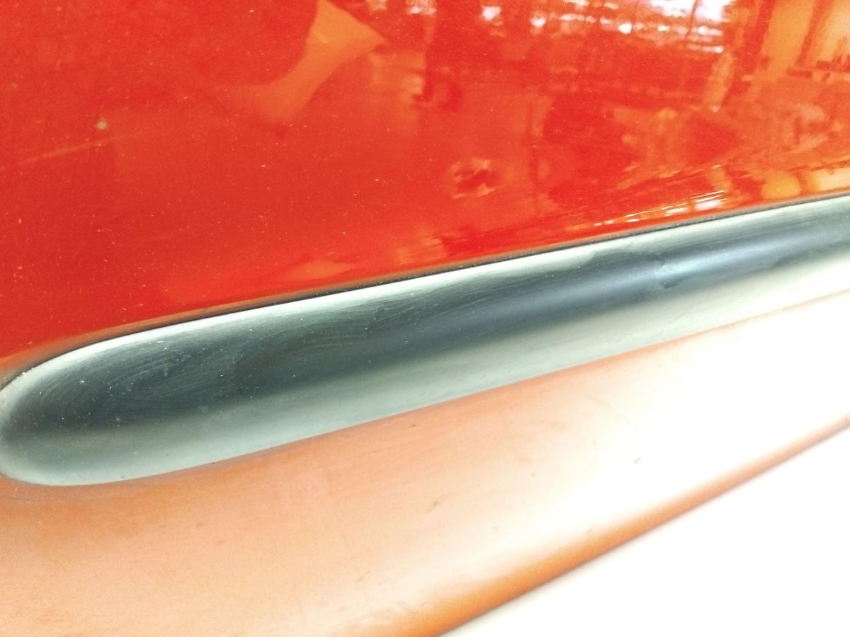 Peugeot 206+ T&uuml;r vorn links Fahrert&uuml;r 3-T&uuml;rer rot KKN Rouge Aden Bj.2010
