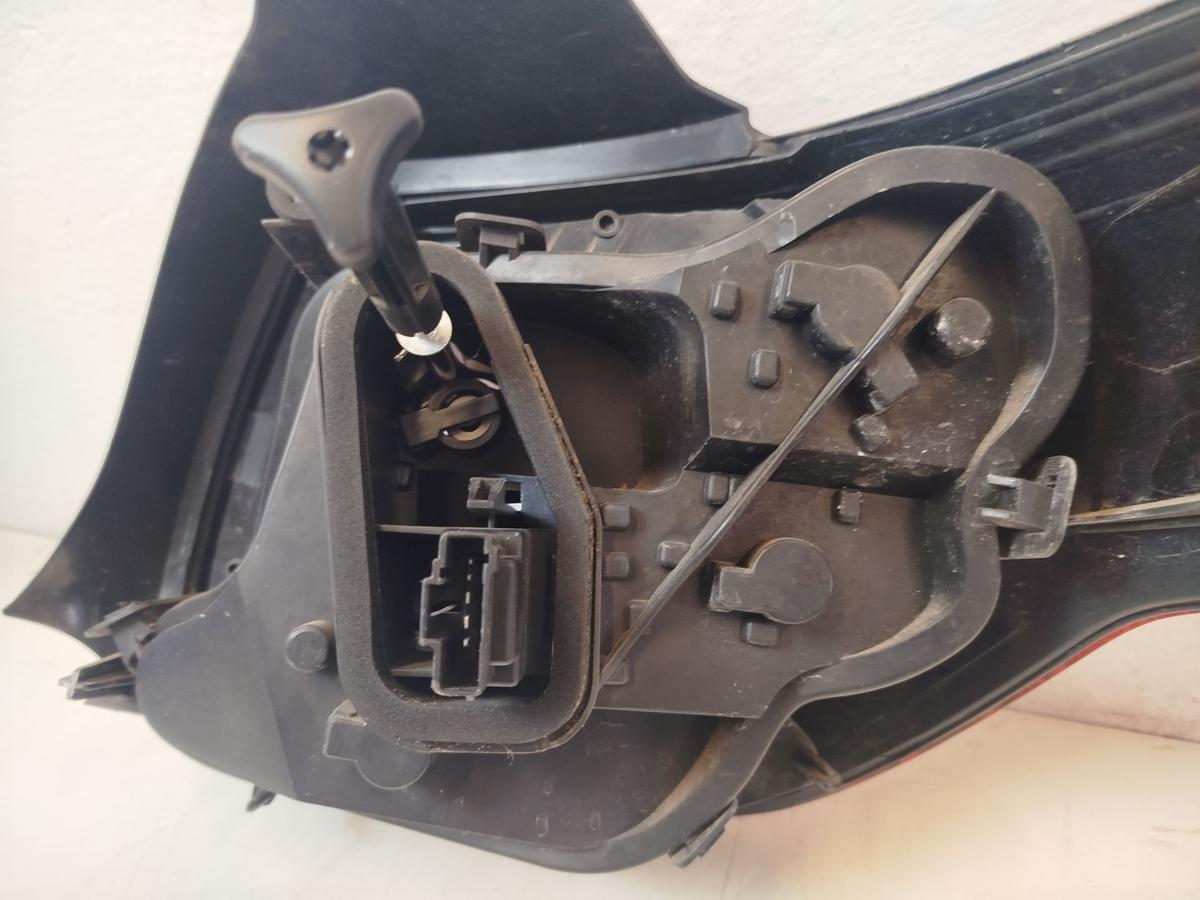 Citroen DS3 Sport Chic R&uuml;ckleuchte links R&uuml;cklicht Heckleuchte links nicht LED