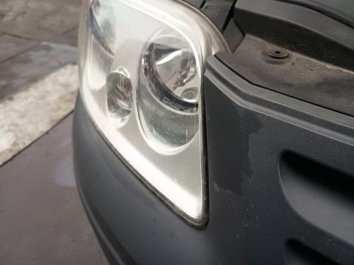 VW Caddy 2K Life vor Facelift Bj 2010 original Scheinwerfer vorn rechts Halogen VW Caddy 2K Life vor Facelift Bj 2010 original Scheinwerfer vorn rechts Halogen