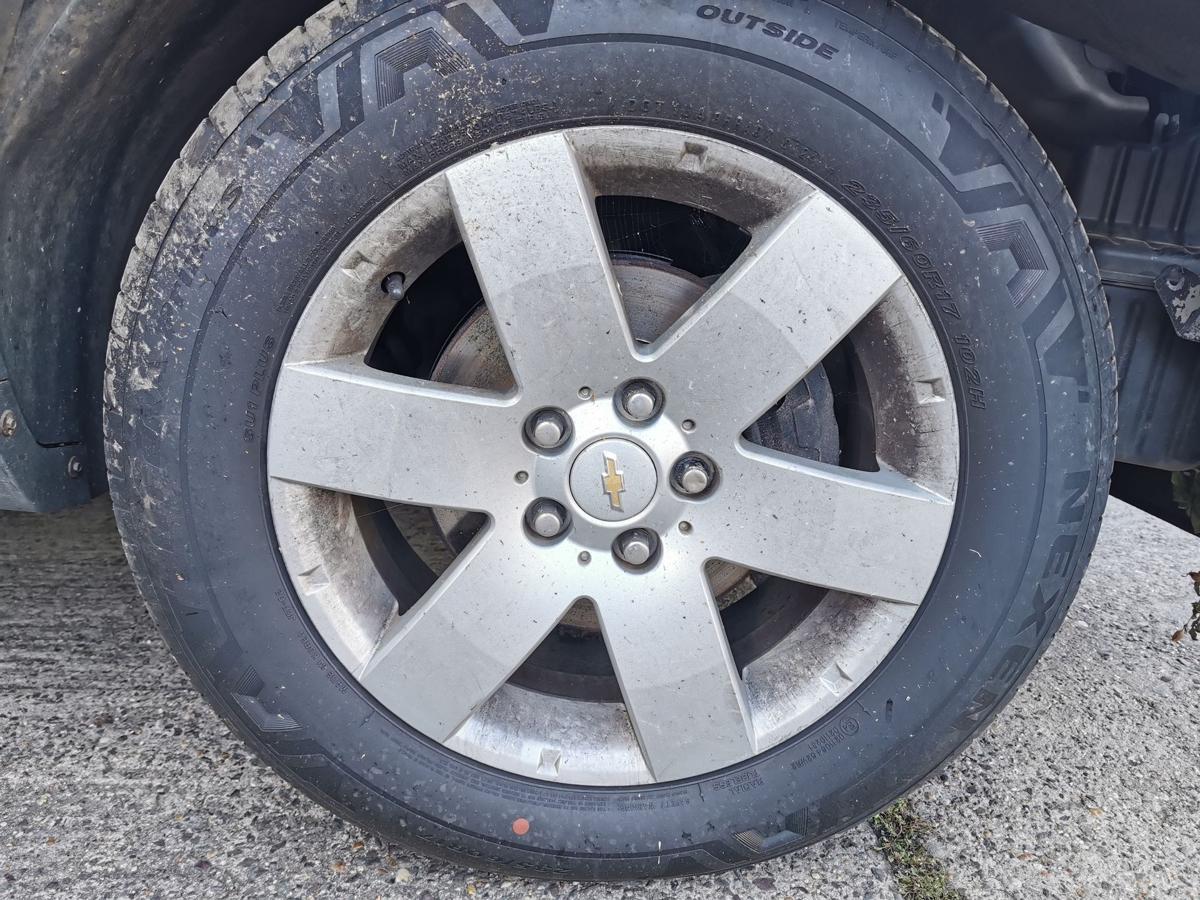 Chevrolet Captiva KLAC Radsatz Alufelgen 17Zoll 235 60 R17 102H Nexen Sommer