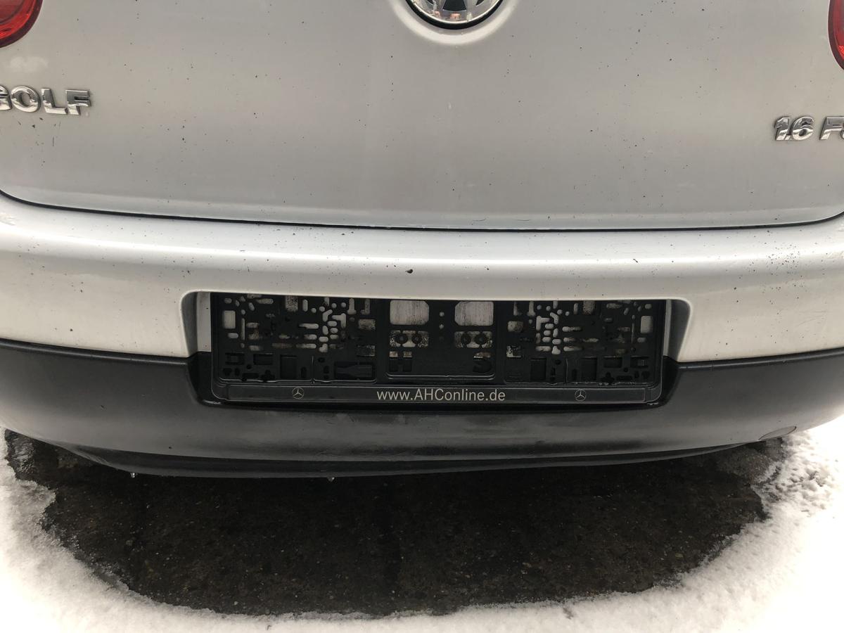 VW Golf 5 V 1K Sto&szlig;f&auml;nger hinten Hecksch&uuml;rze f&uuml;r 3 und 5 t&uuml;rer LA7W Reflexsilber