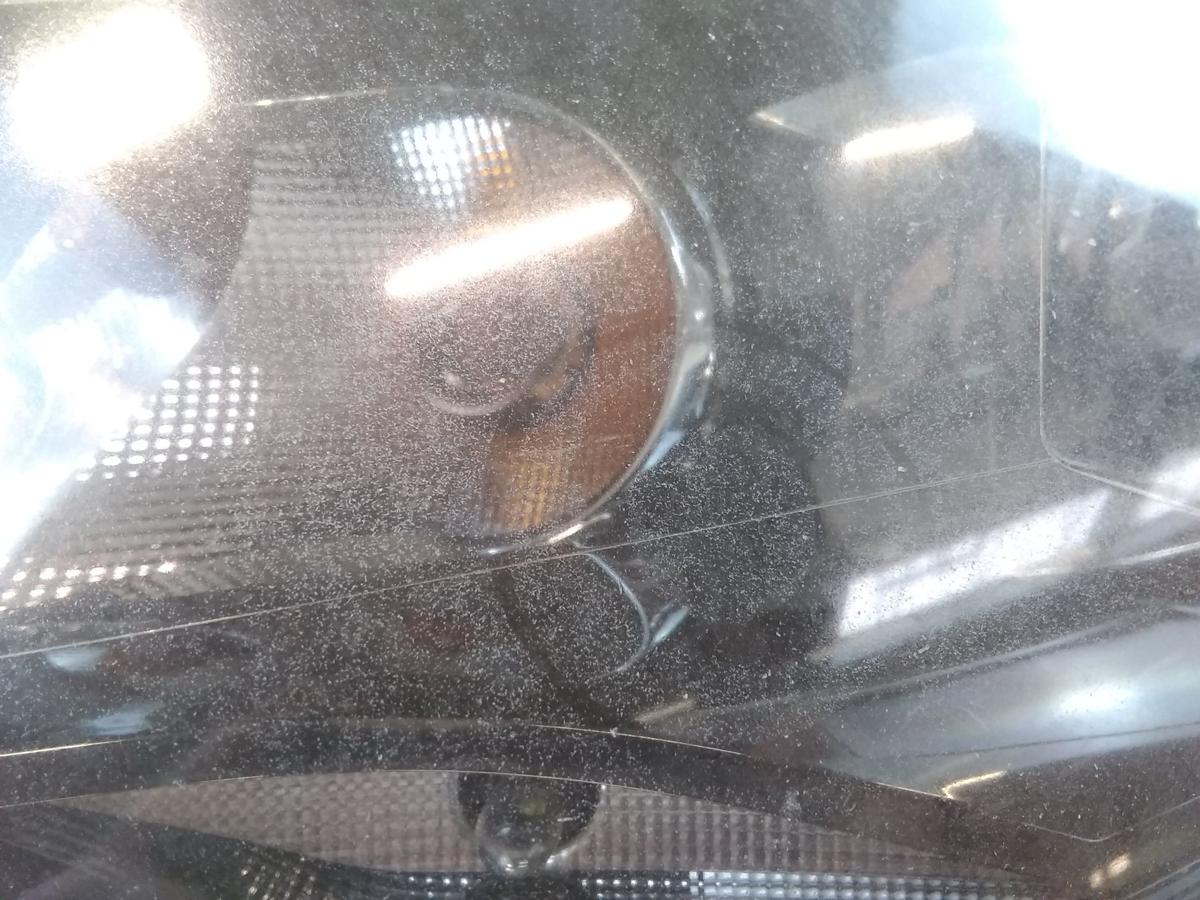 VW Polo 6R Scheinwerfer links Valeo mit LWR Bj.2009 starke Gebrauchsspuren