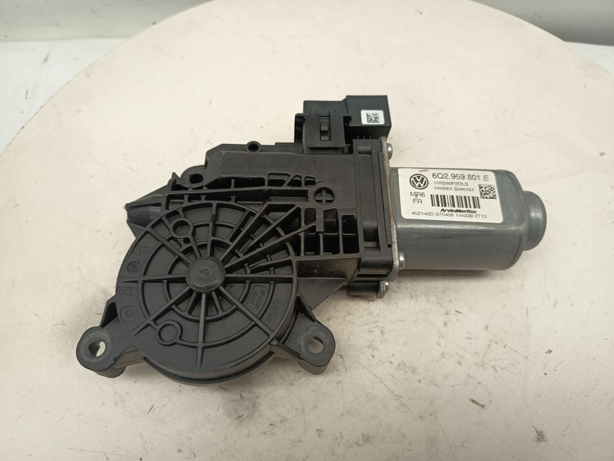 VW Polo 9N3 3t&uuml;rer Fensterhebermotor vorn rechts Beifahrer 6Q2959801E Bj 2009