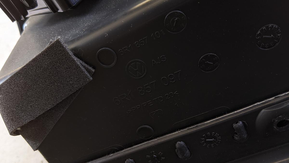 VW Polo 6R Handschuhfach Media In 6R1857097