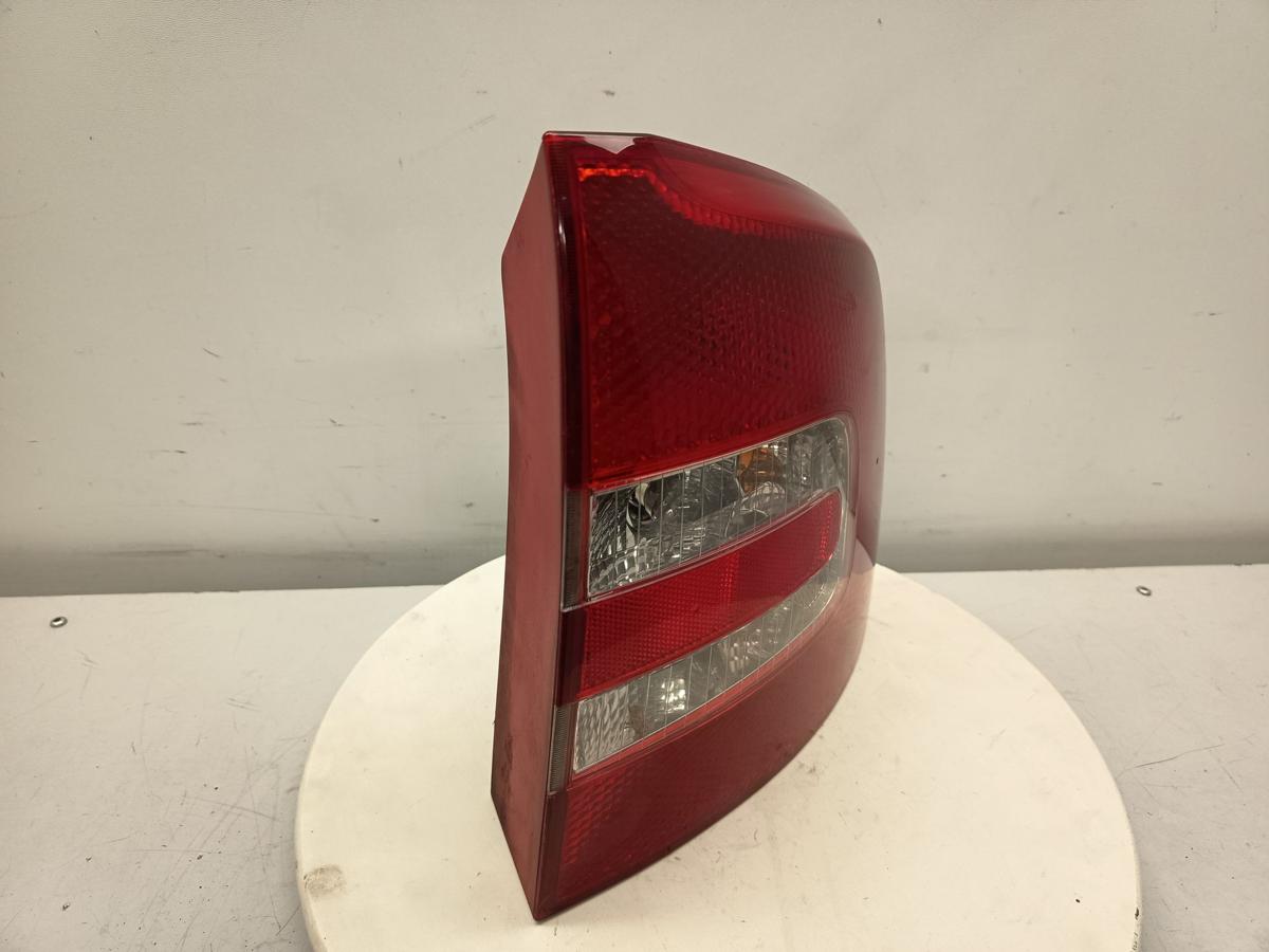 Skoda Octavia 1Z Kombi original R&uuml;ckleuchte rechts vor Facelift Bj 2007