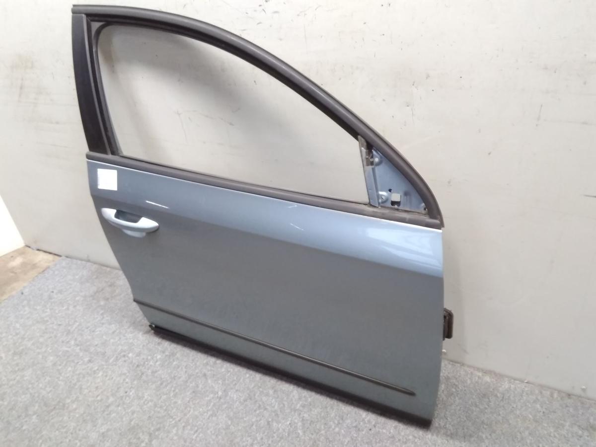 VW Passat 3C T&uuml;r vorn rechts Beifahrert&uuml;r arcticbluesilver LB5M BJ2005