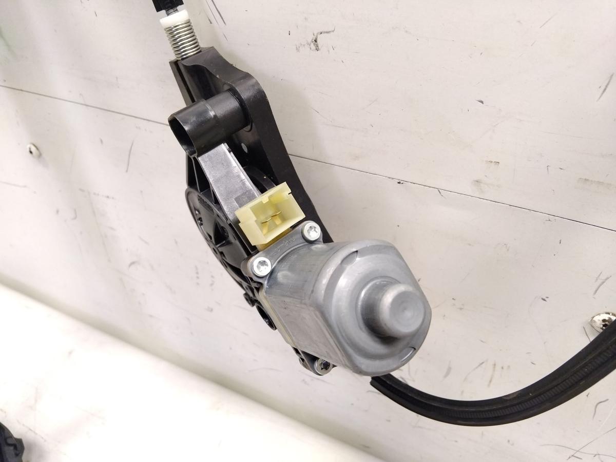 VW Golf 7 original Fensterheber vorn links 5-T&uuml;rer elektrisch BJ2017 5G4837461H