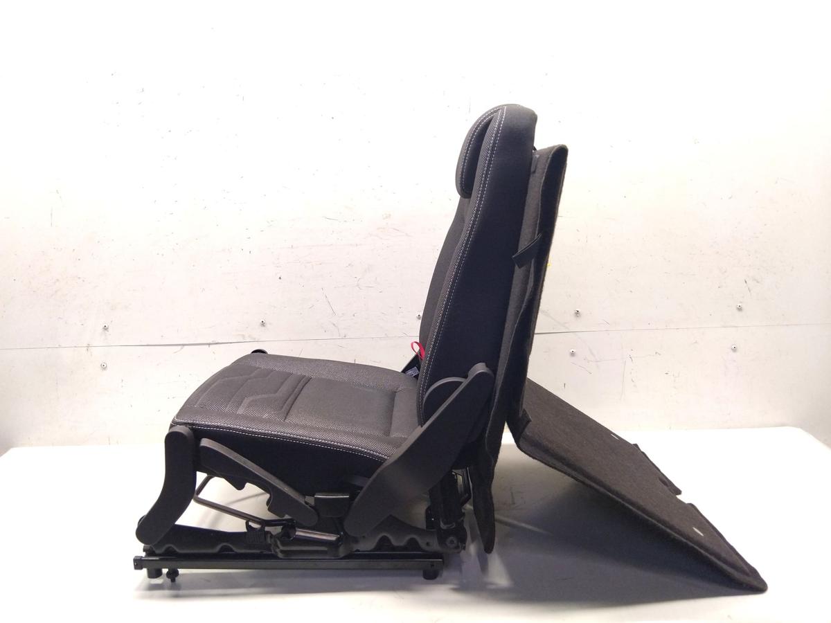 Ford Transit Connect CHC Sitz Einzelsitz links hinten 3.Reihe Chicane BJ2017
