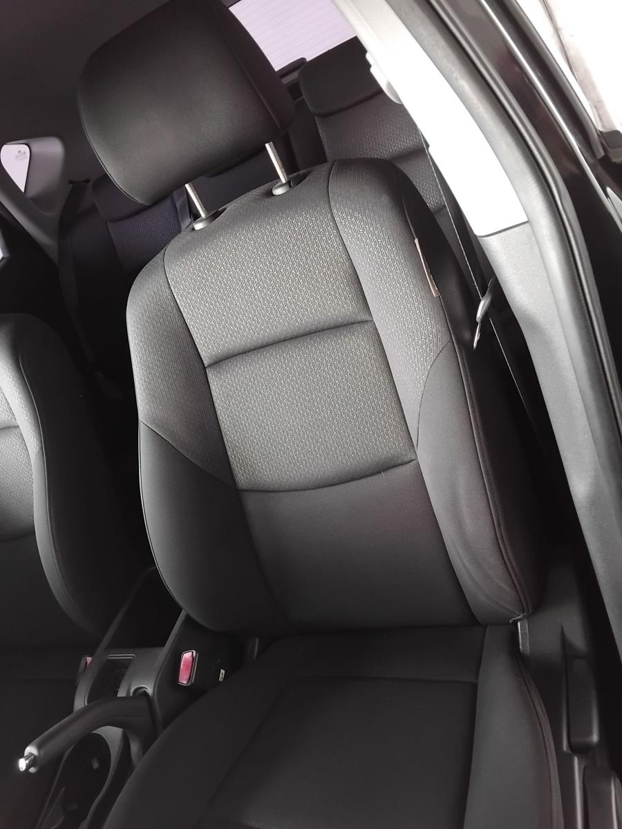 Hyundai i30 FD orig Sitz vorn links Fahrersitz Stoff dunkelgrau 5t&uuml;rig BJ2008