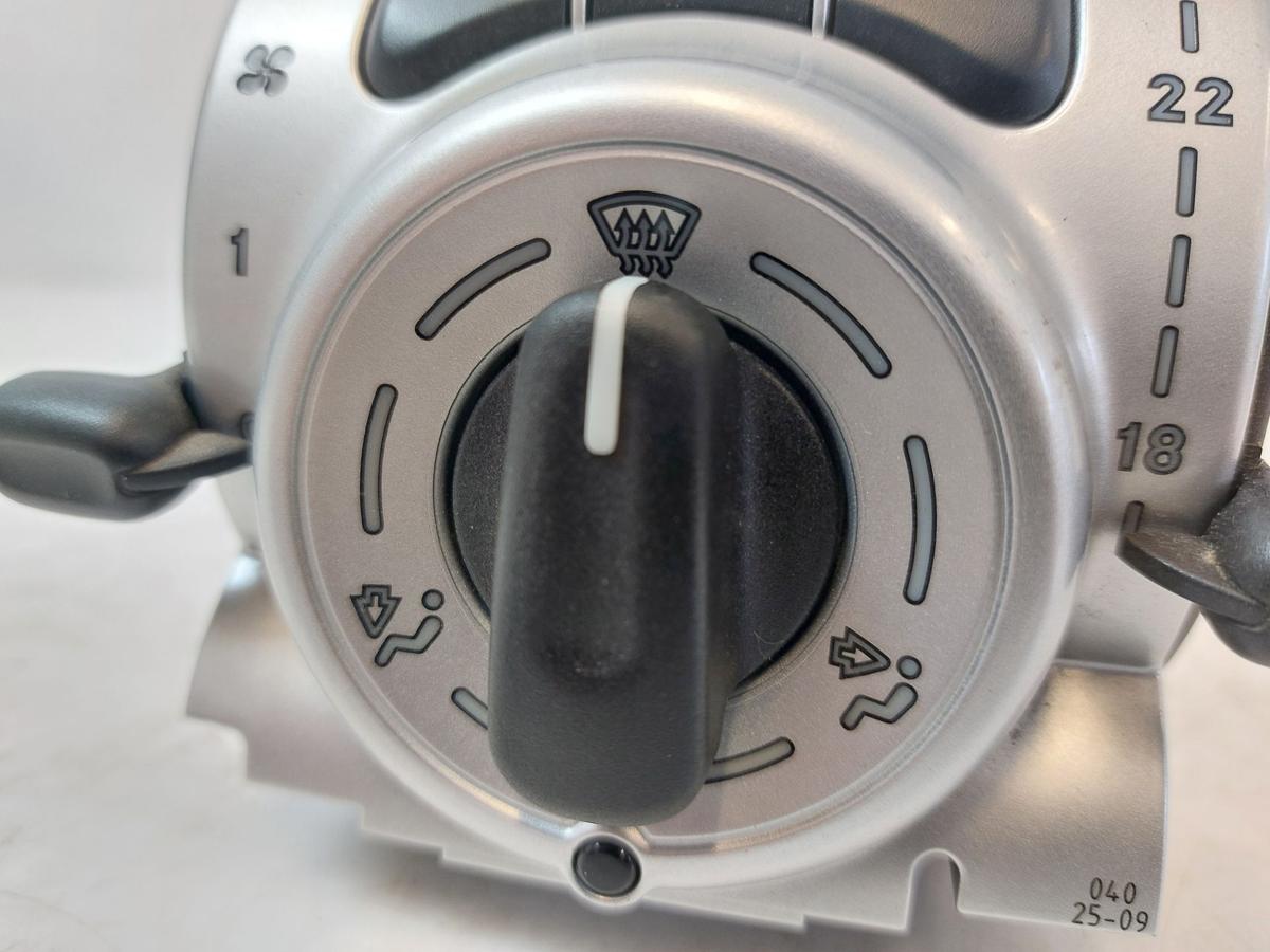 Smart 451 fortwo Heizungsbedienung Klimabedienung Klimabedienteil manuell BEHR