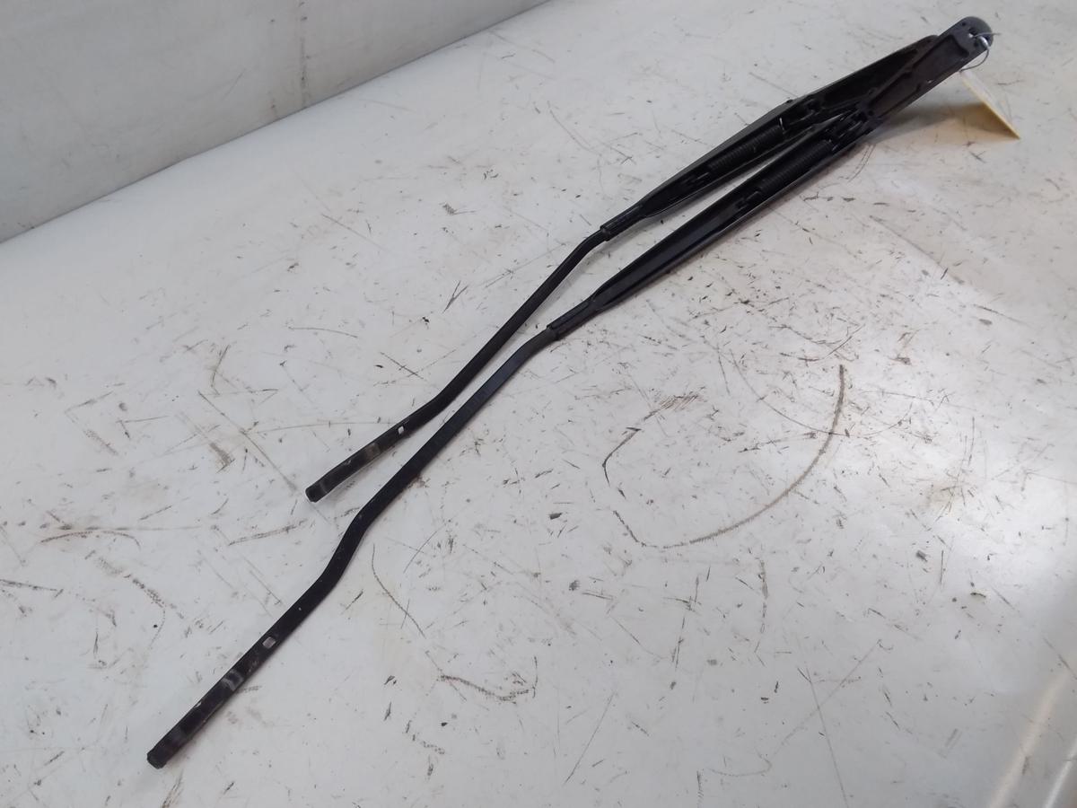 Opel Vivaro C original Satz Wischerarme vorn 9808465480 9808465880 Bj.2020