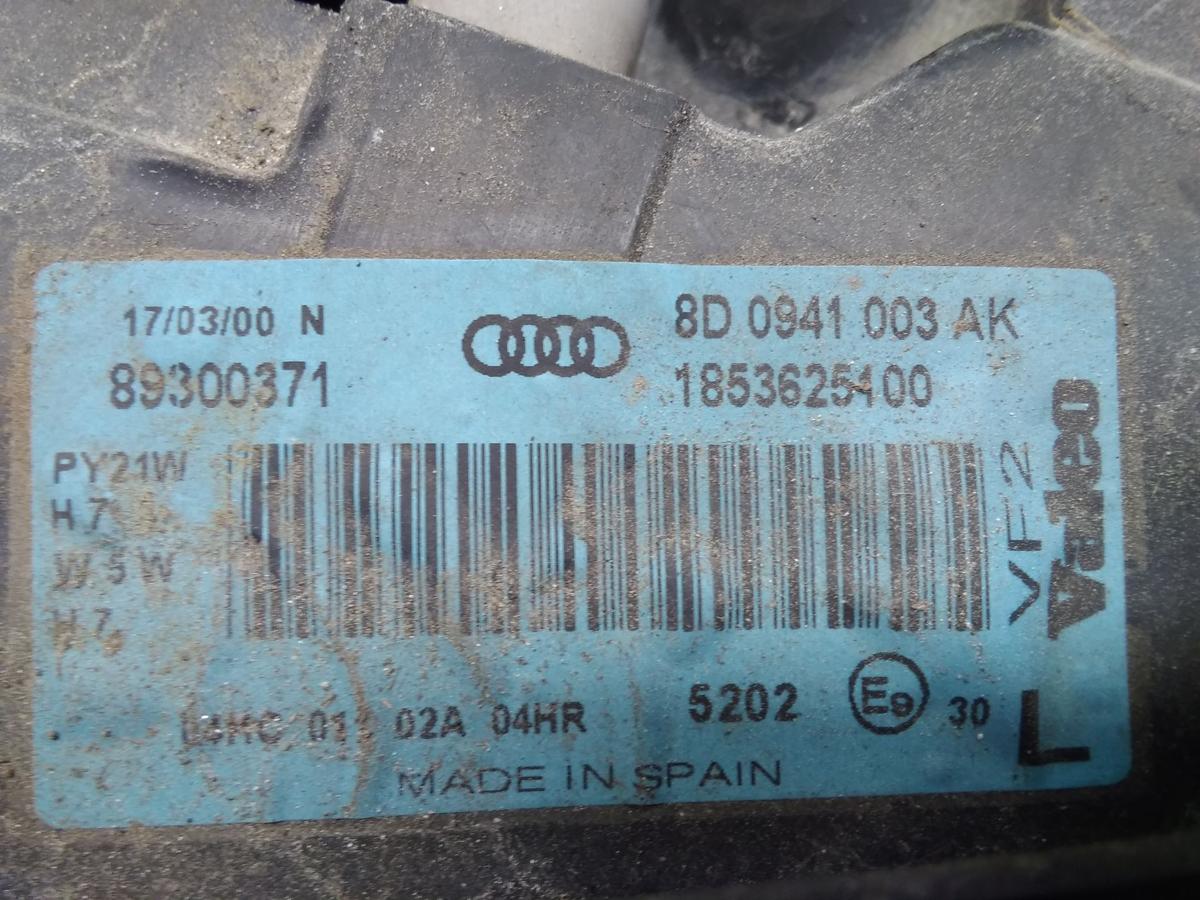 Audi A4 B5 original Scheinwerfer links Valeo mit LWR Facelift BJ2000