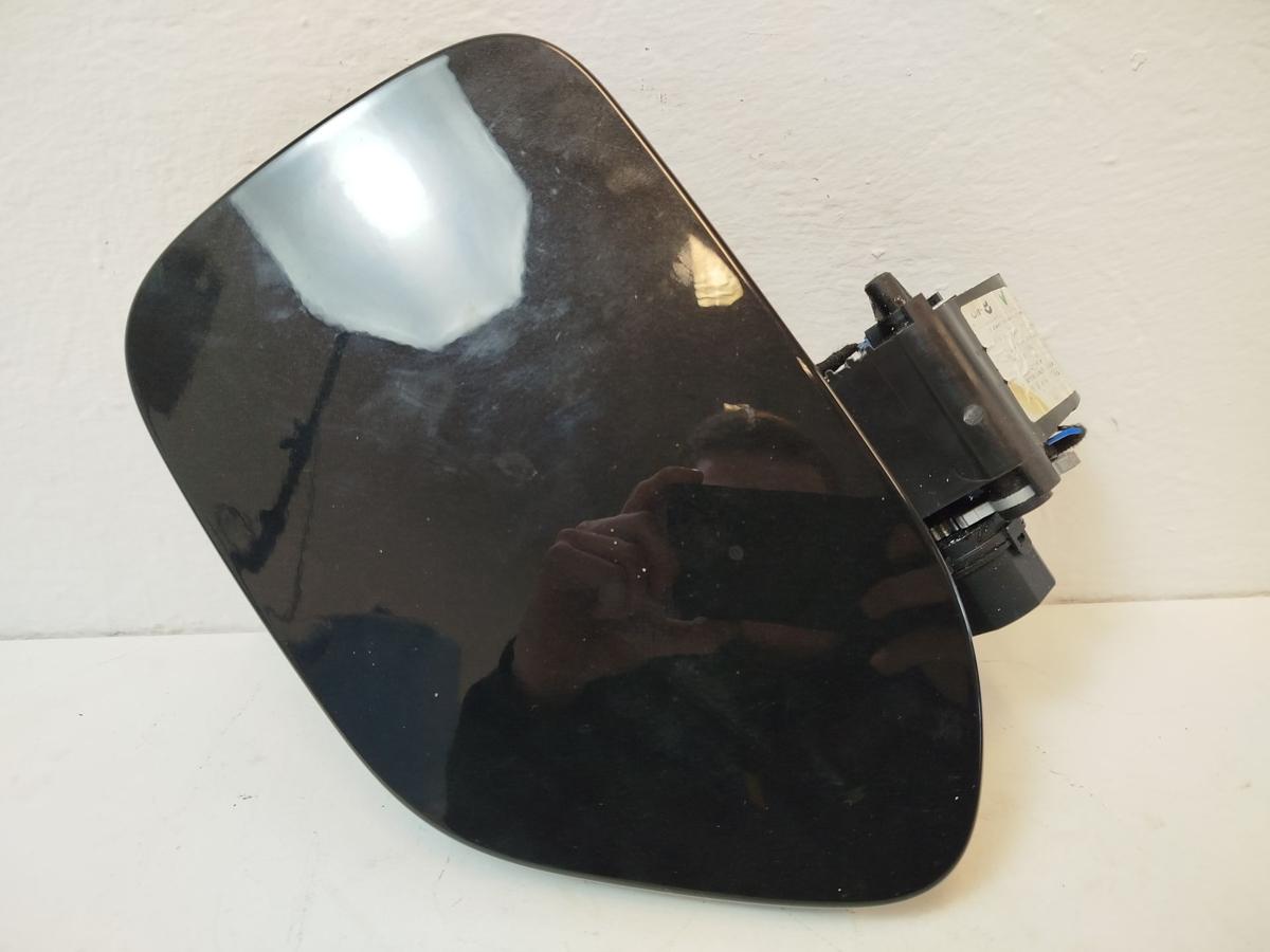 NIO EL6 Elektro SUV Ladeklappe Klappe HV Ladeanschluss