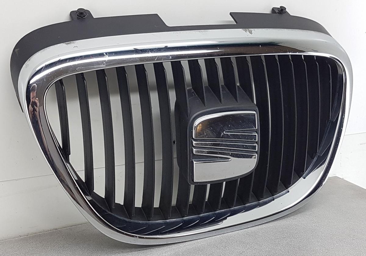 Seat Altea XL Kühlergrill 5P0853654 Bj2007 Modell bis 2009