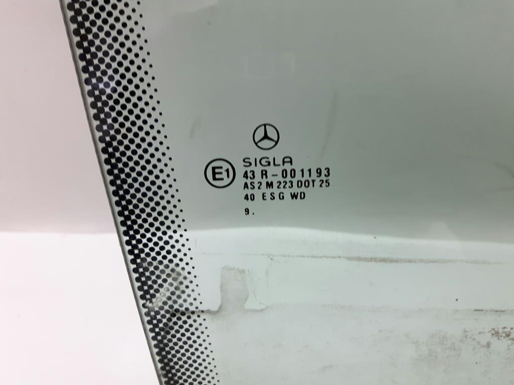 Mercedes C208 Scheibe Türscheibe Tür rechts BJ2000