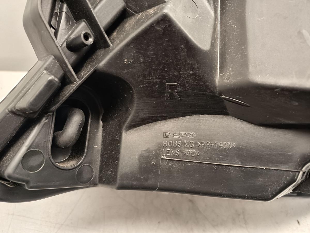 Opel Astra H Scheinwerfer rechts Halogen schwarz hinterlegt Facelift Bj 09