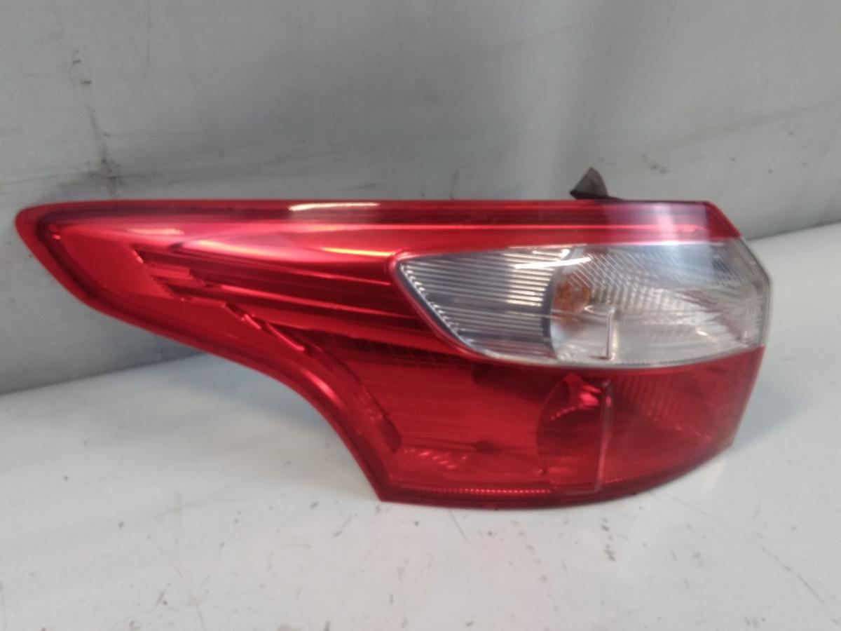 Ford Focus 3 DYB Turnier original R&uuml;ckleuchte Heckleuchte links Kombi BJ2011