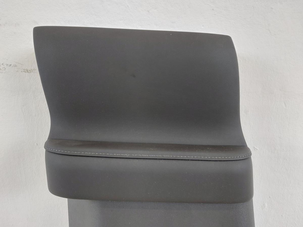NIO ET7 Elektro Innenverkleidung B-Säule unten links mit Kunstlederbezug OEM