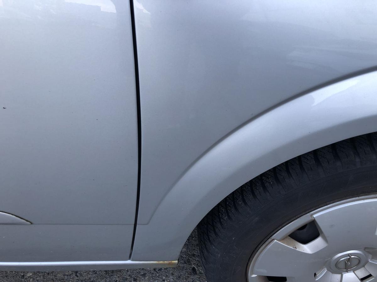 Opel Astra H Caravan Kotfl&uuml;gel vorn Rechts Seitenwand 2AU Starsilber III