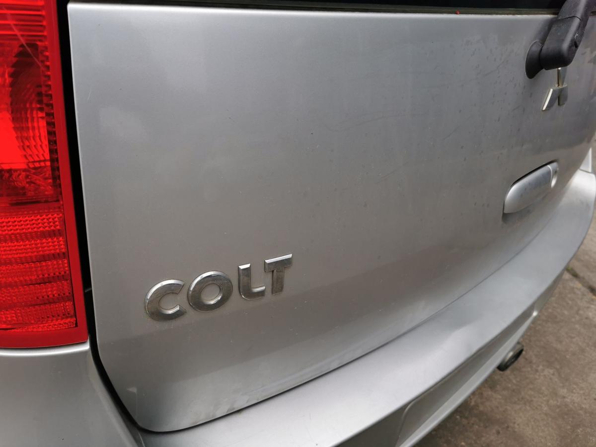 Mitsubishi Colt Z30 Heckklappe Klappe Deckel hinten A50 Pure Silver 5trg Rohbau