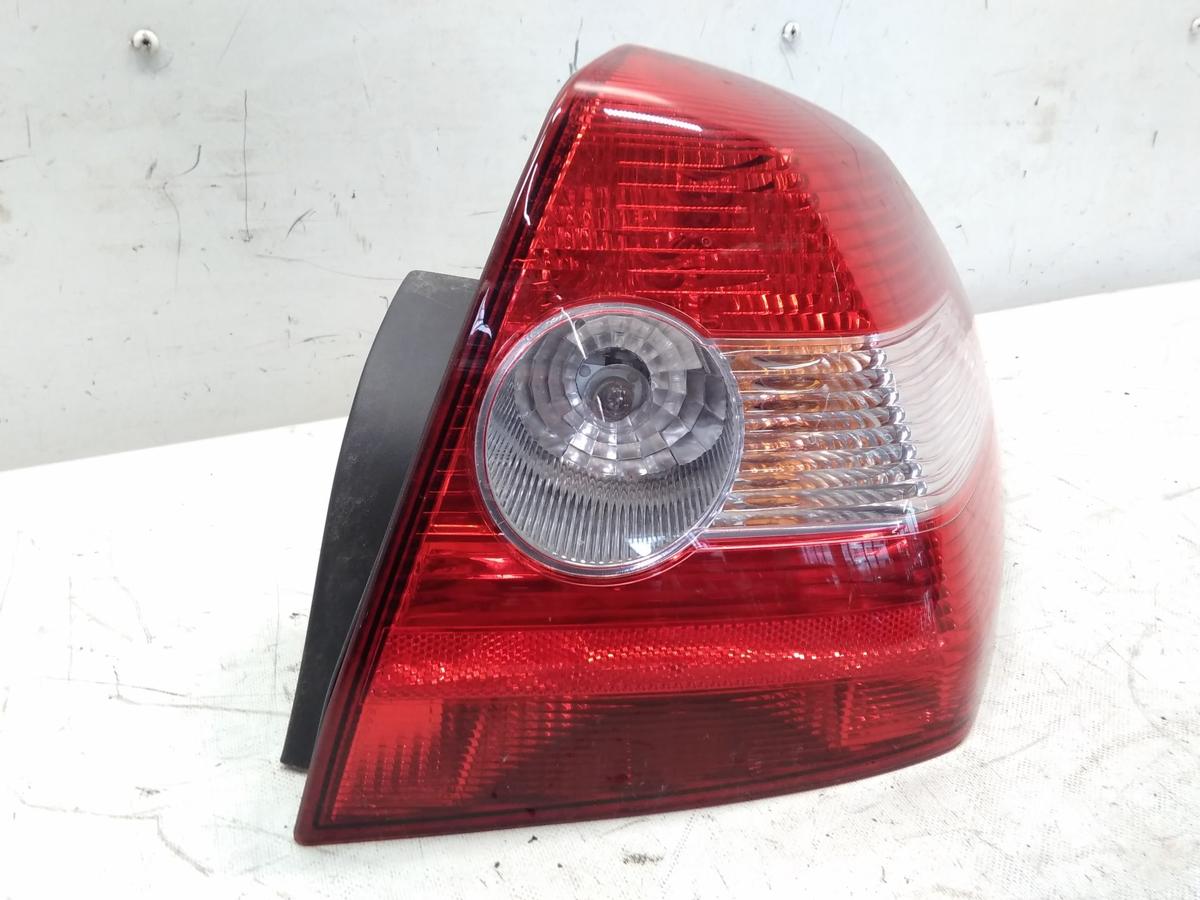 Renault Megane 2 Limousine orig. R&uuml;ckleuchte Schlussleuchte rechts 4t&uuml;rig BJ2004