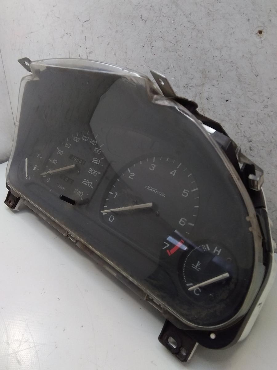 Subaru Legacy BD Tacho Kombiinstrument 85012AC830 0182043 BJ1995