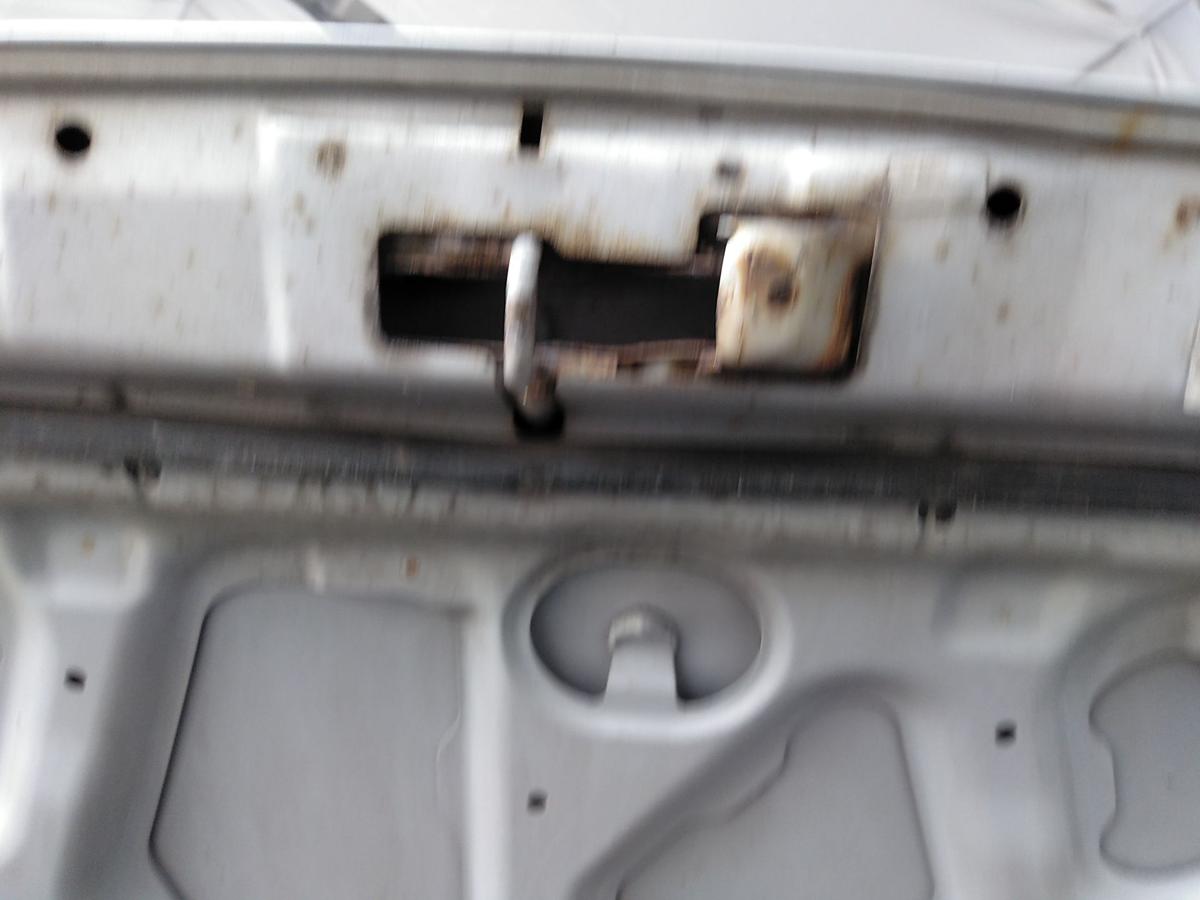 Mitsubishi Colt CJ0 original Motorhaube silber A69 Bj.1999
