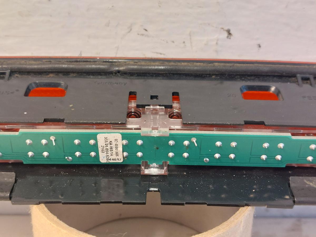 VW Golf Sportsvan AUV ab17 Zusatzbremsleuchte 3. Bremslicht OEM