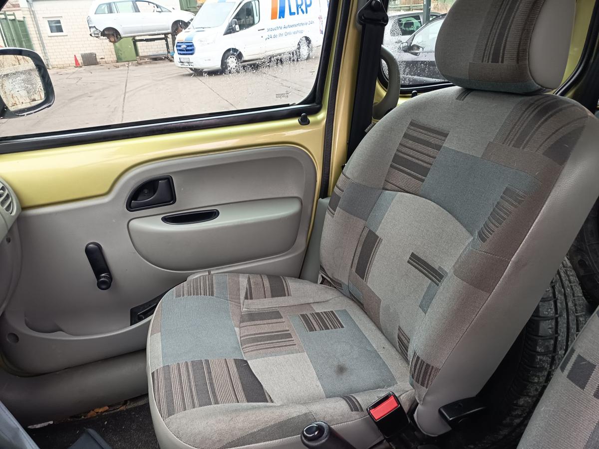 Renault Kangoo KC orig Sitz rechts Beifahrerseite Stoff Bj 2007