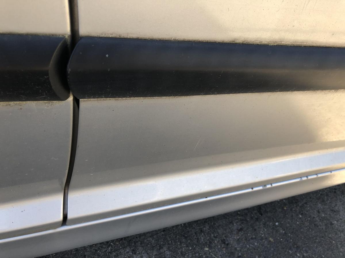 Peugeot 207 WA WC T&uuml;r vorn rechts Beifahrert&uuml;r 5 t&uuml;rer Rohbau EZR Aluminiumgrau