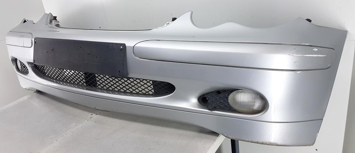 Mercedes C Klasse W203 Sto&szlig;stange Sto&szlig;f&auml;nger vorn in 744 Brillantsilber Bj2000