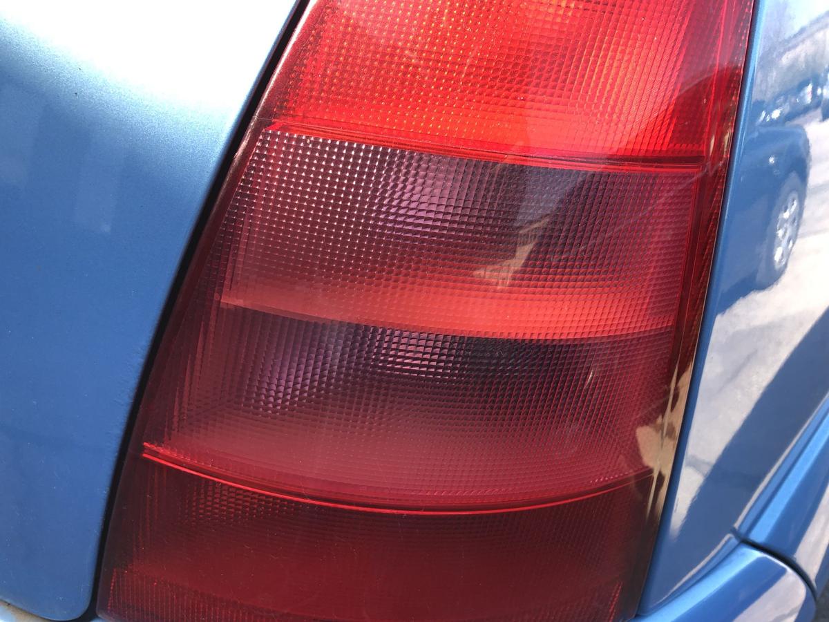 Citroen C3 Typ F R&uuml;ckleuchte rechts R&uuml;cklicht Heckleuchte Schlusslicht