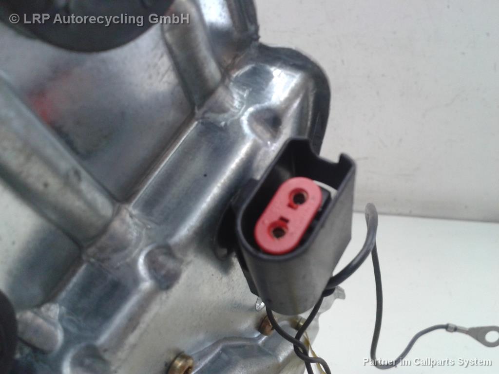 Ford Focus DNW Bj.2001 Wischermotor hinten XS41N17K441AA Bosch 0390201552