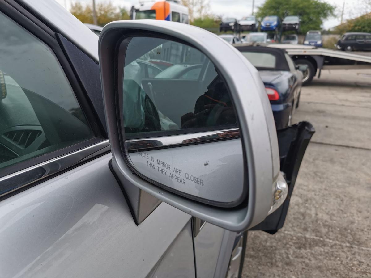 Chevrolet Captiva KLAC Aussenspiegel Spiegel rechts elekt anklapp GAN Ice Silver