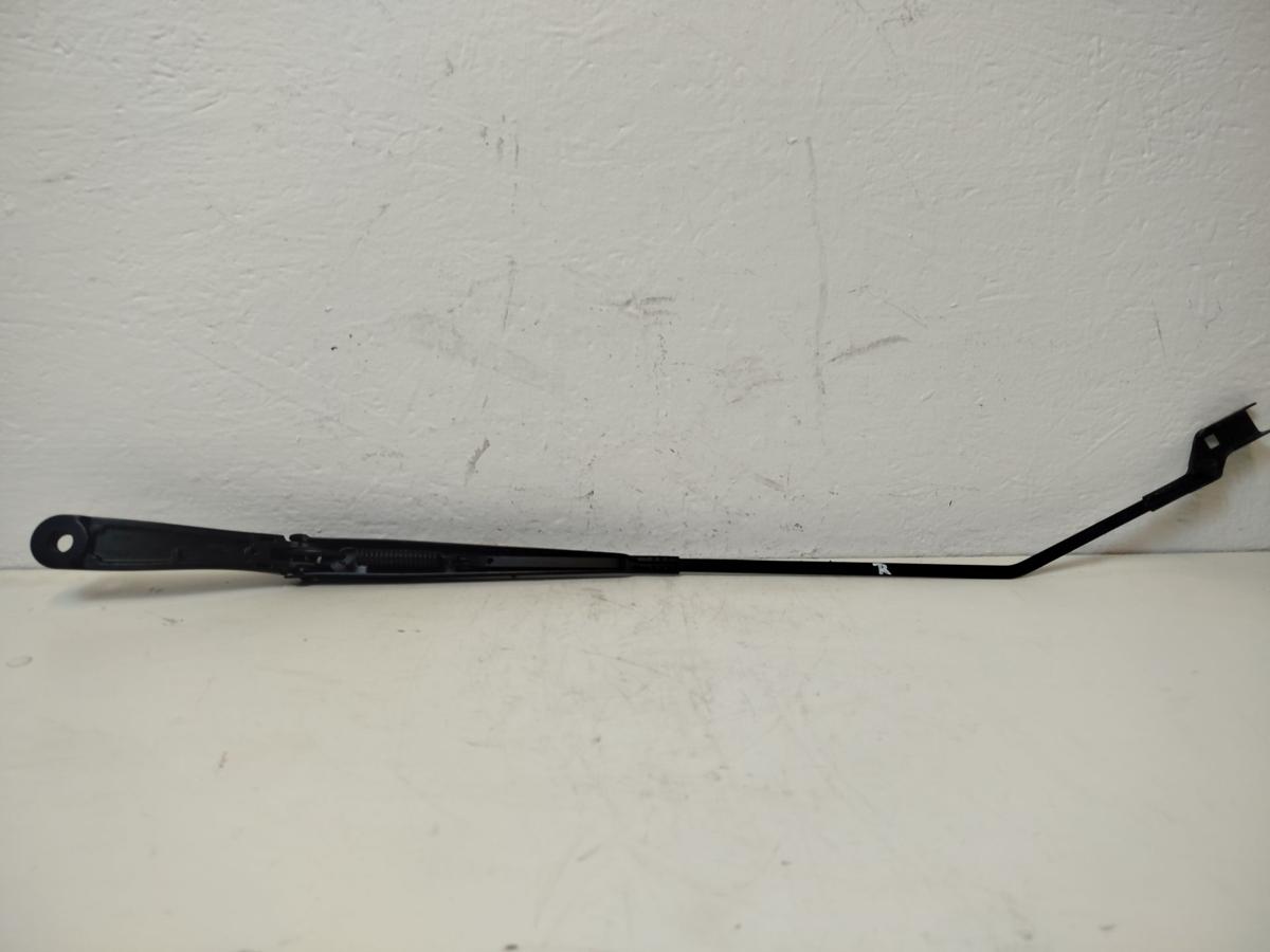 Ford Fiesta VII MK8 ab22 Wischerarm vorn rechts Scheibenwischerarm