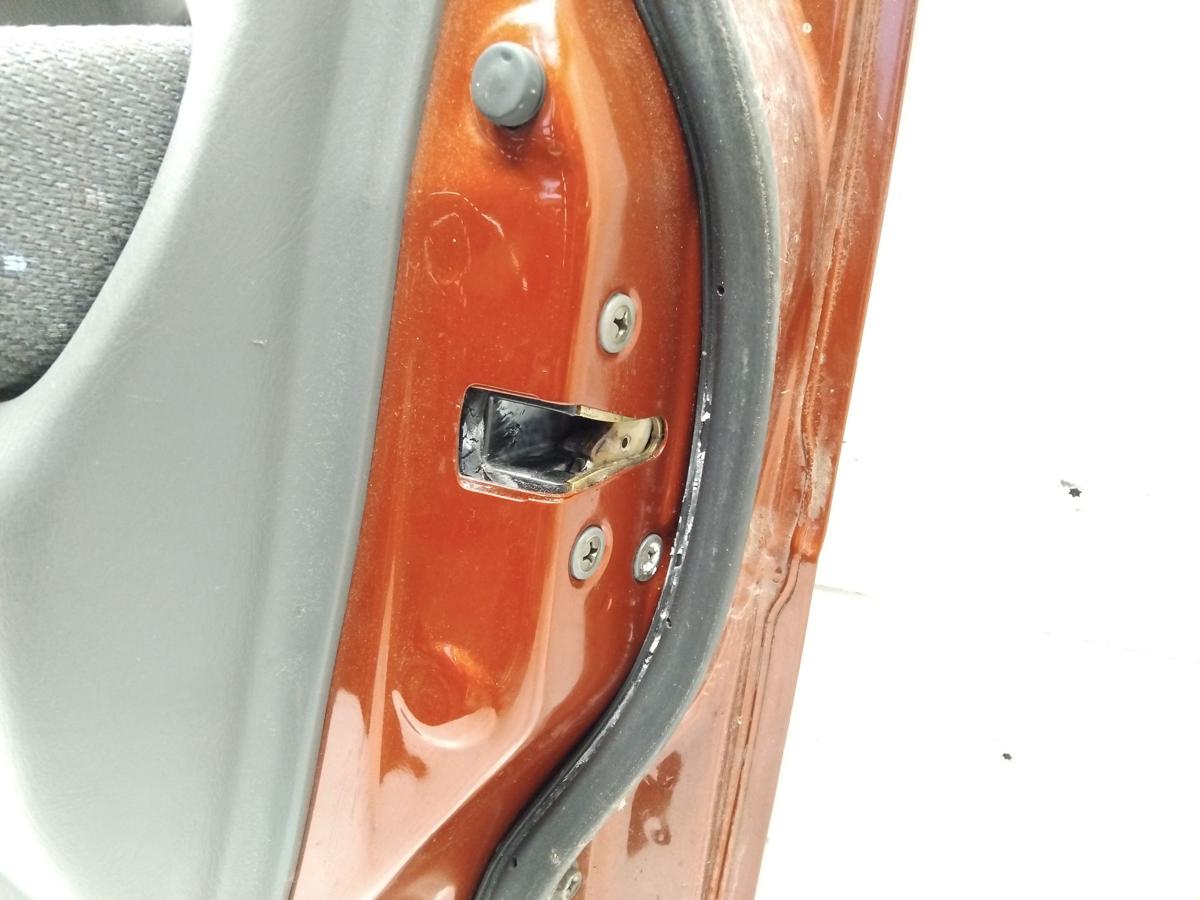 Suzuki Ignis 1 FH original T&uuml;r vorn rechts Z5K Classicrot Metallic 5t&uuml;rig BJ2002