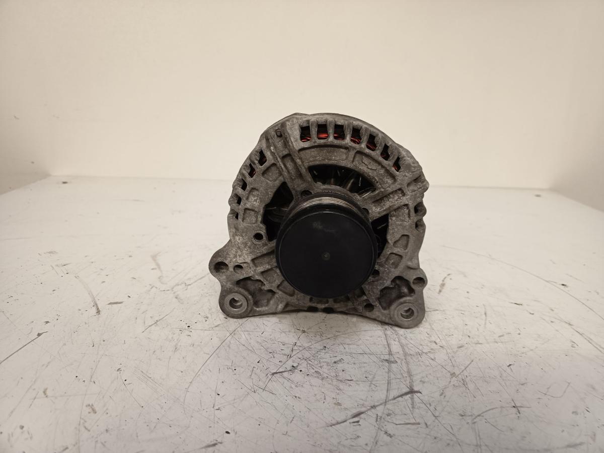 VW Golf V orig Lichtmaschine Generator 1,6l 75KW Benzin 140A Bj 2004 /