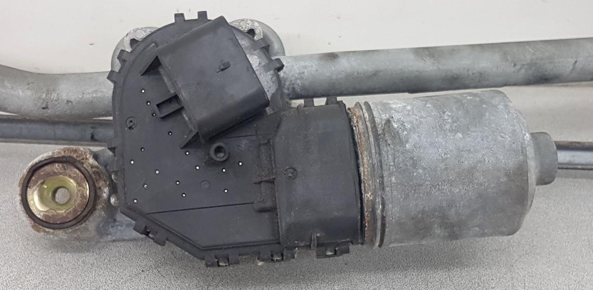 Ford Mondeo BWY Wischergestänge mit Motor 3397020680 1S7117508AD Bj2005