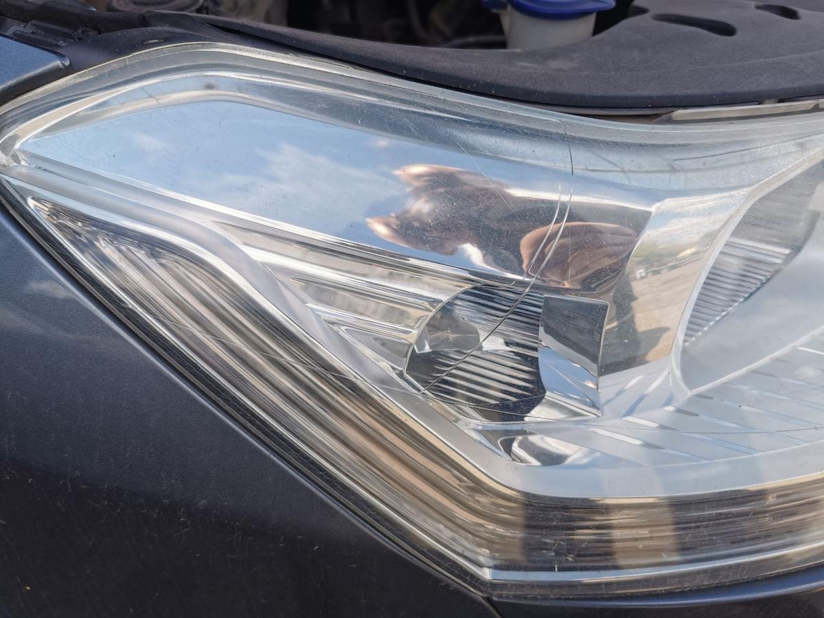 Citroen C5 R Scheinwerfer Hauptscheinwerfer Frontscheinwerfer vorn rechts 08-