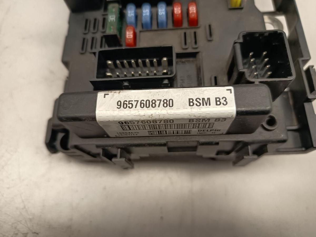 Peugeot 206+ original Steuerger&auml;t BSM Bordnetz 9657608780 Bj 2012