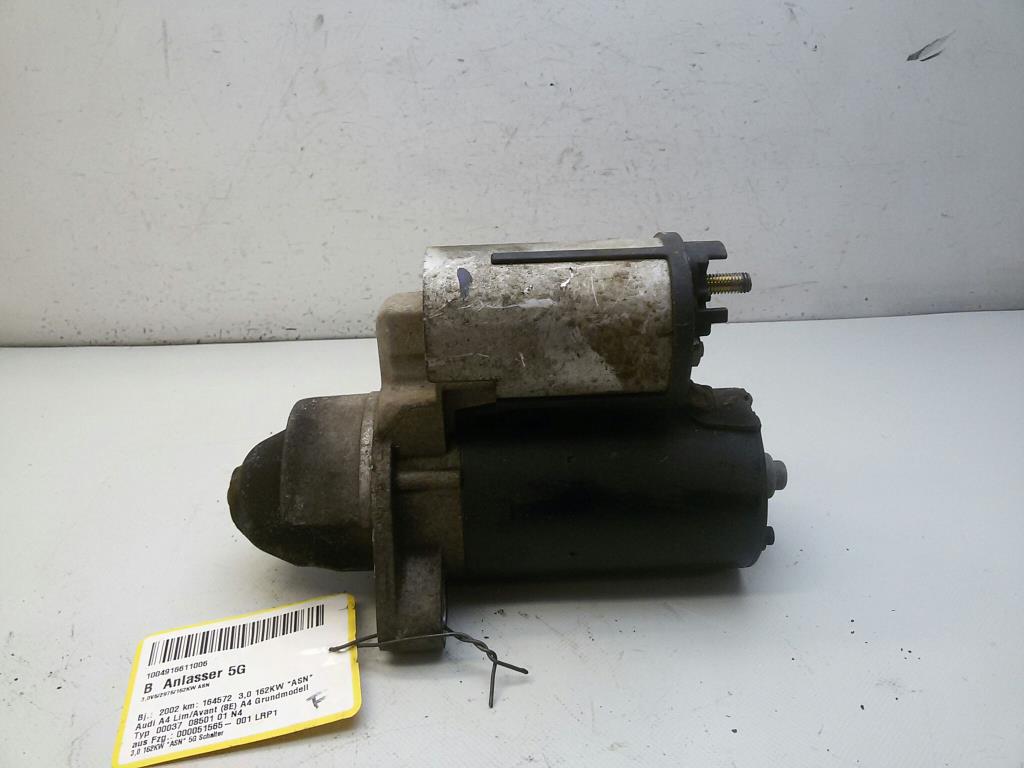 Audi A4 B6 8E2 Anlasser Starter 078911023D 0001108174 BOSCH 3.0 162kw BJ2002