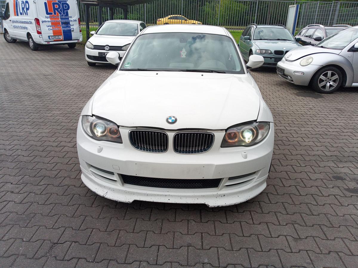 BMW 1er E82 Bj.2010 original Stoßstange Stossfänger vorn Alpinweiß