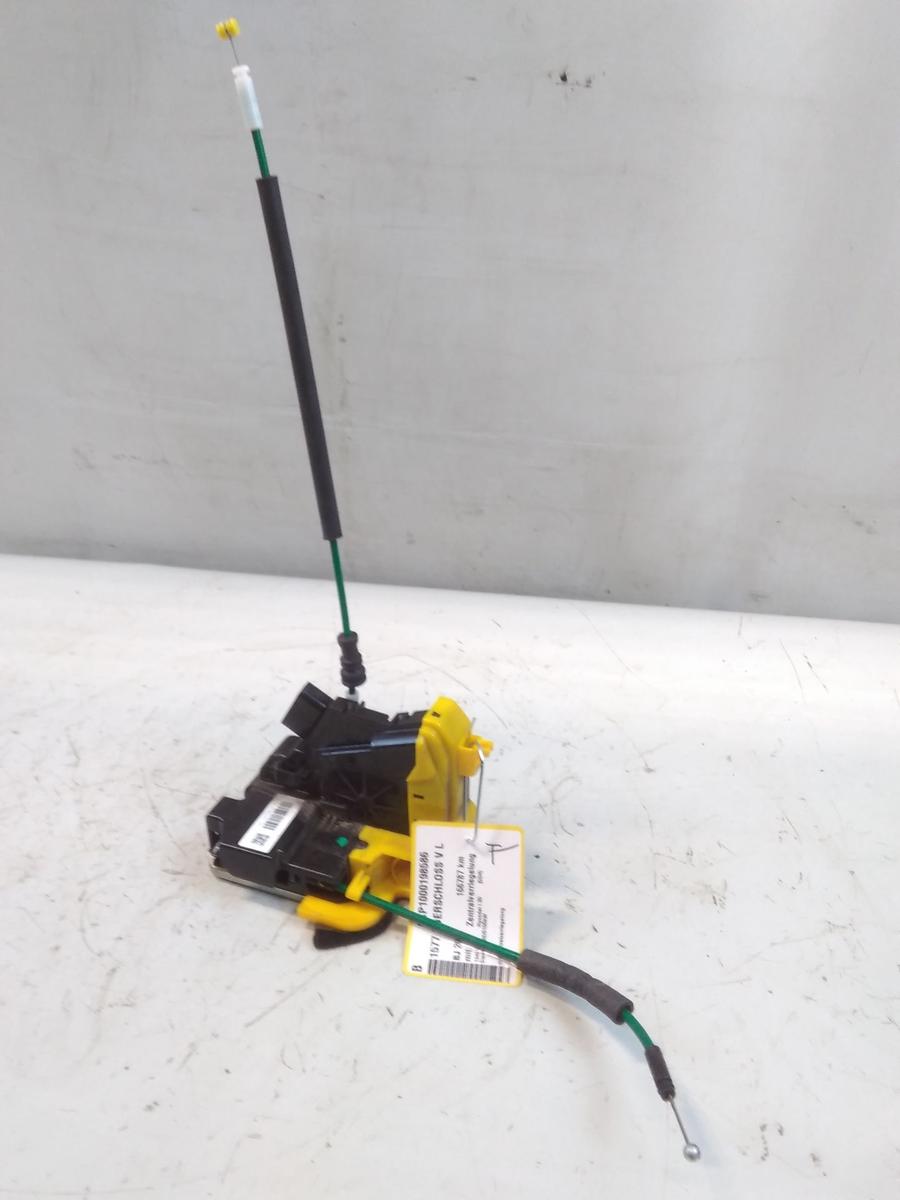 Hyundai i30 Kombi GD orig T&uuml;rschlo&szlig; vorn links mit Zentralverriegelung BJ2015