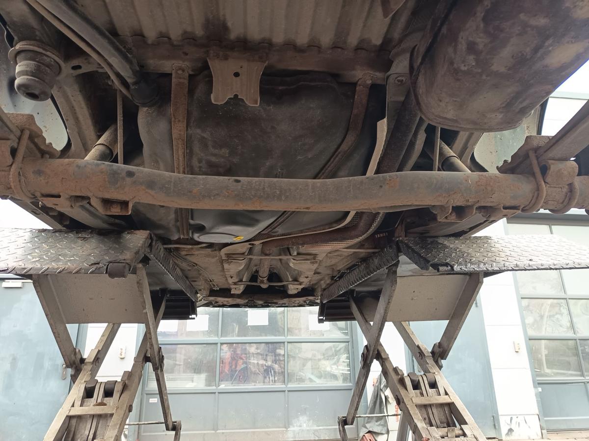 VW Caddy 2K Life Bj 2010 orig Hinterachse/Hinterachsträger 1,9L 77KW Diesel