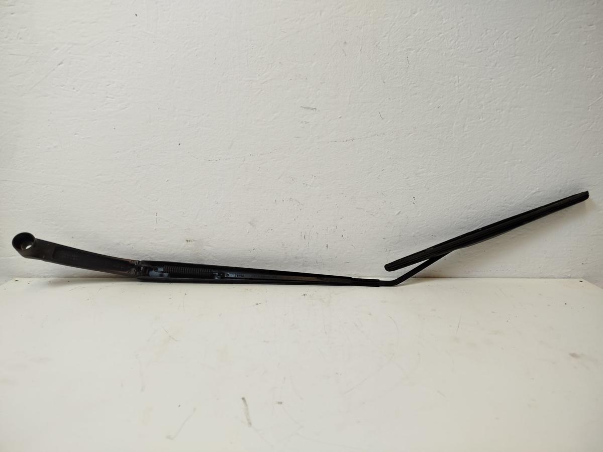 Nissan Micra K14 Wischerarm vorn rechts Scheibenwischer Scheibenwischer