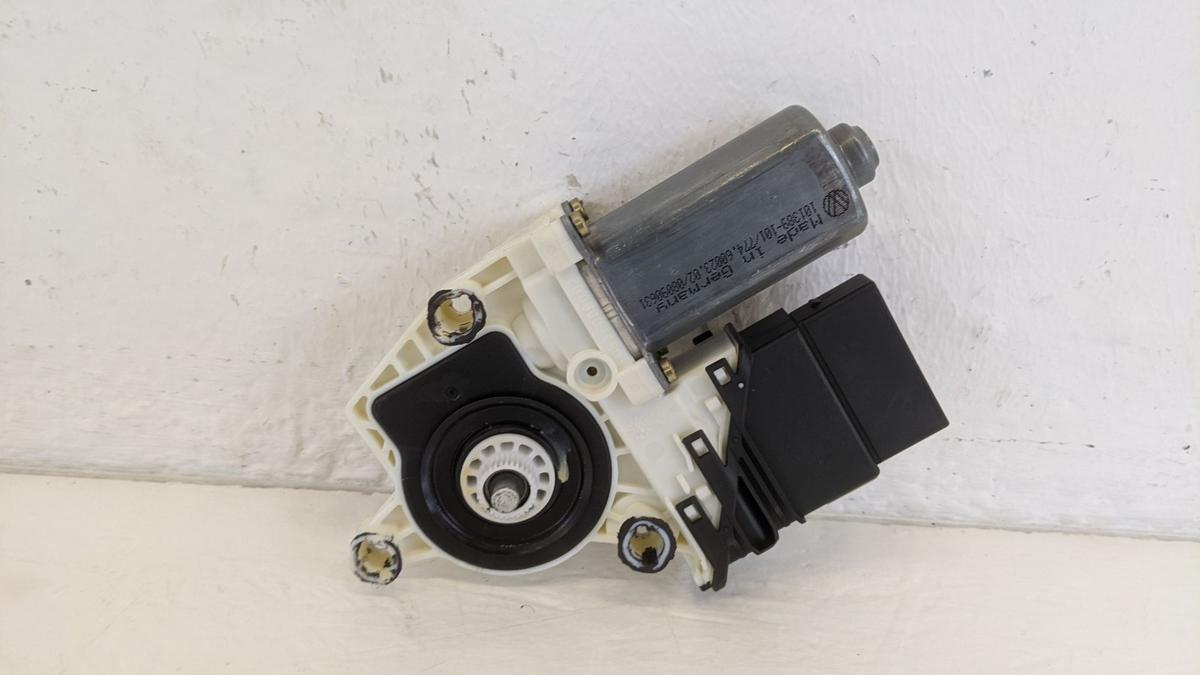 Fensterhebermotor Motor Fensterheber hinten links OE mit Steuerteil VW Golf IV 4