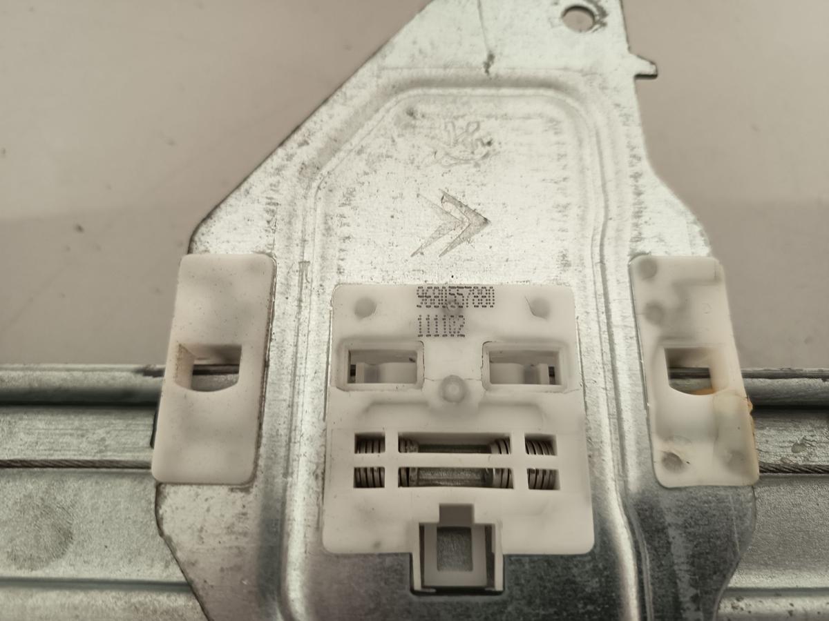 Citroen Berlingo II B9 Bj 2011 orig Fensterheber m Motor vorn rechts Beifahrer