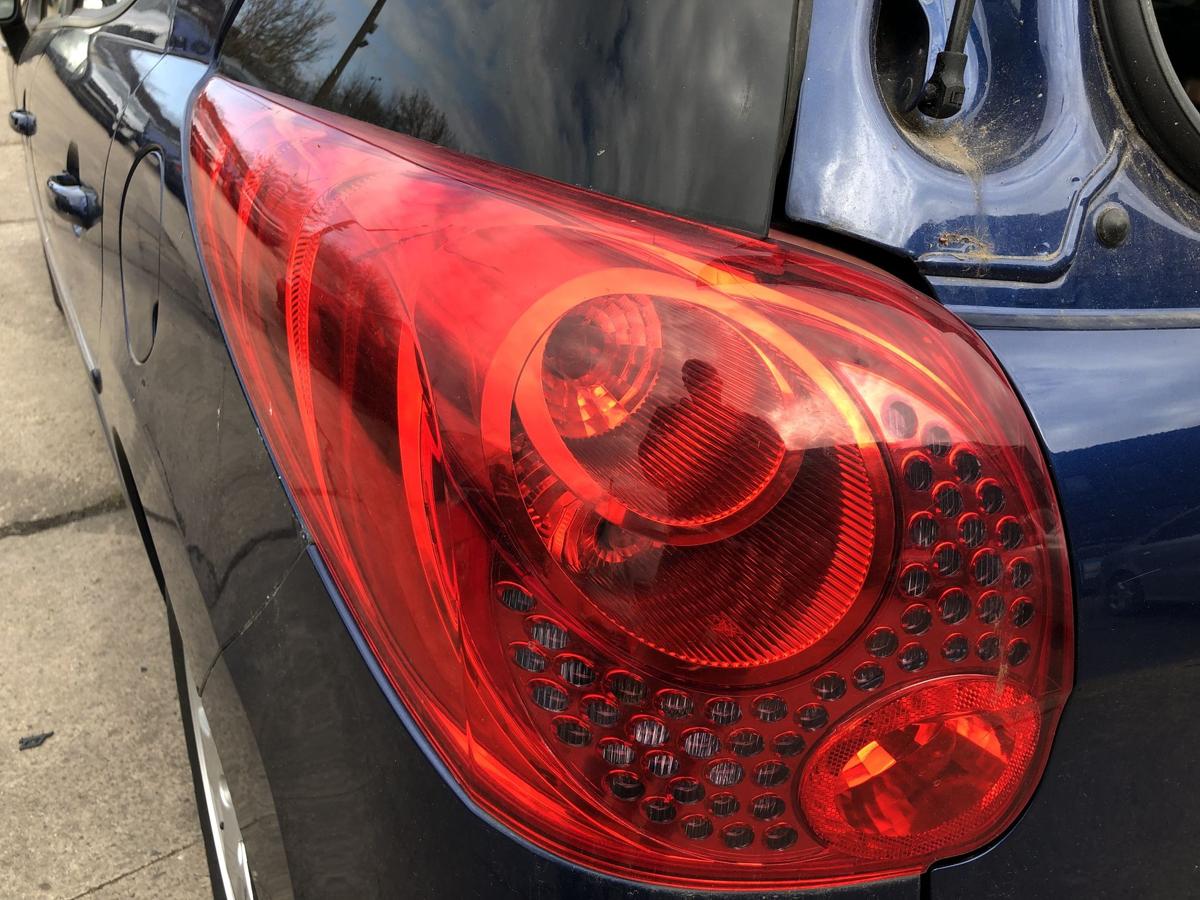 Peugeot 207SW R&uuml;ckleuchte links R&uuml;cklicht Heckleuchte Schlusslicht Licht hinten