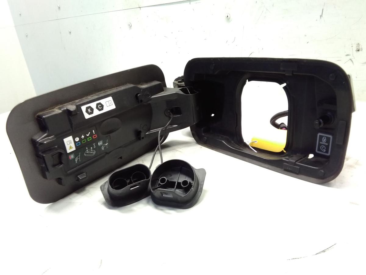 Opel Combo E Cargo original Klappe Ladebuchse vulkangraumetallic Bj.2023